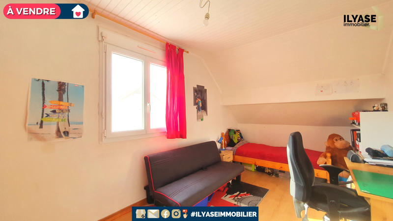 Maison - 70 m² - 5 pièces