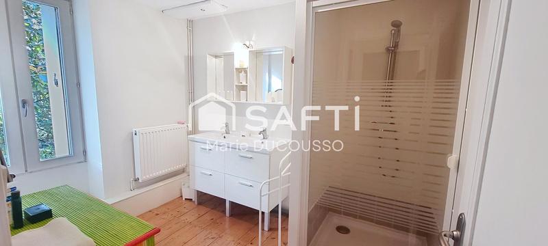 Maison - 286 m² - 13 pièces