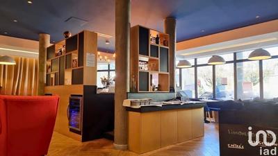 Local commercial - 158 m²