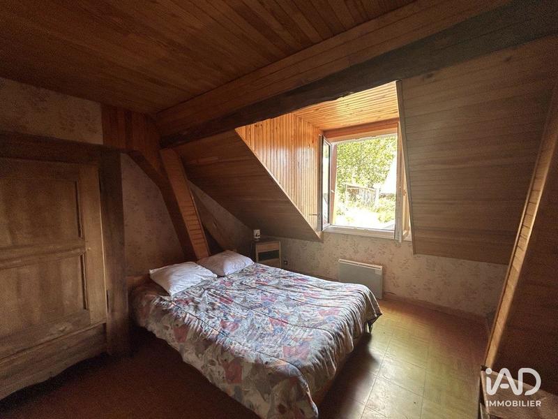 Local commercial - 251 m²