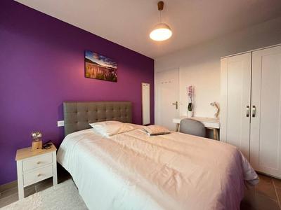 Appartement - 104 m² - 6 pièces