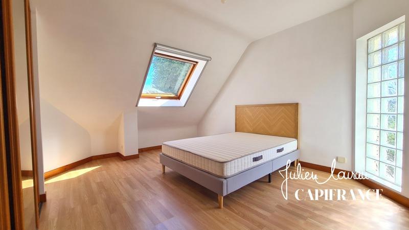 Maison - 170 m² - 7 pièces