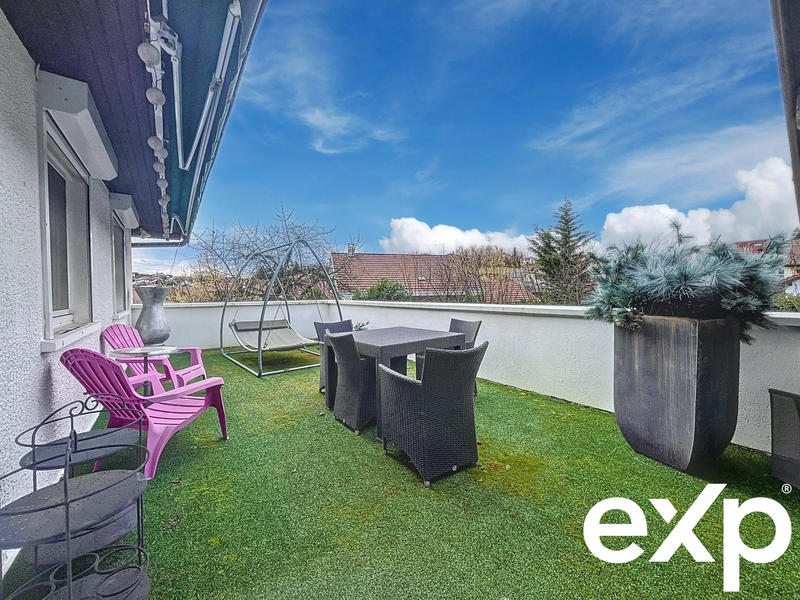 Maison - 180 m² - 7 pièces