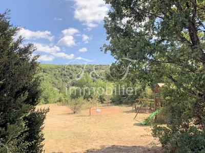 Propriété - 550 m² - 17 pièces