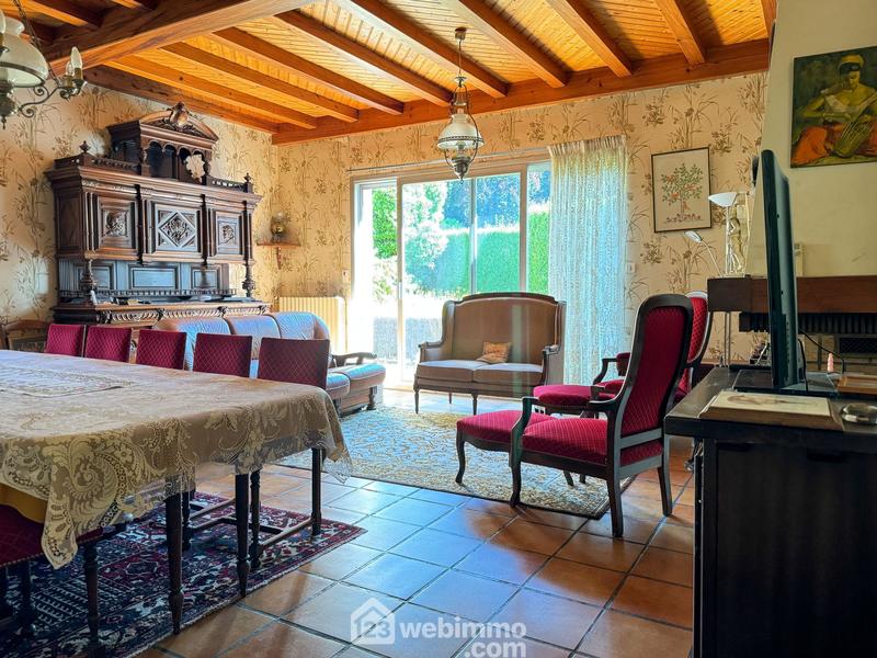 Maison de ville - 190 m² - 11 pièces