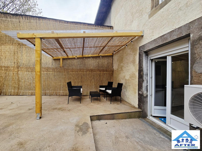 Maison - 98 m² - 5 pièces