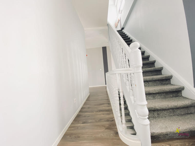 Appartement - 194 m² - 5 pièces