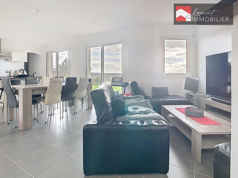 Maison - 110 m² - 6 pièces