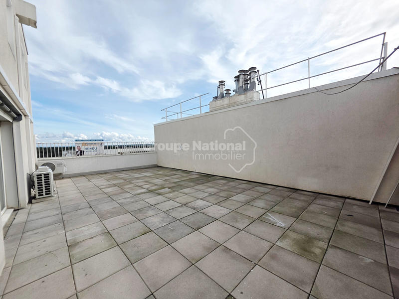 Appartement - 99 m² - 5 pièces