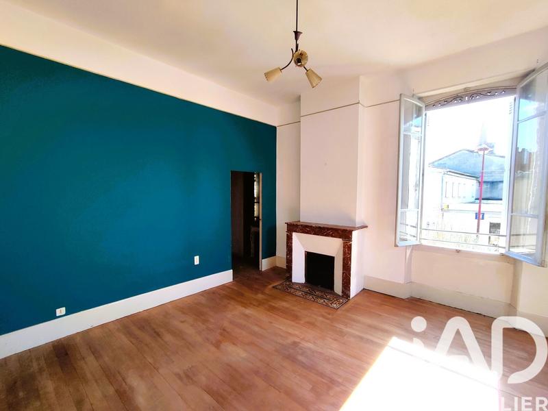 Maison - 216 m² - 5 pièces