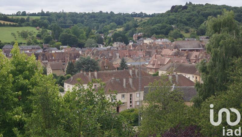 Maison - 275 m² - 13 pièces