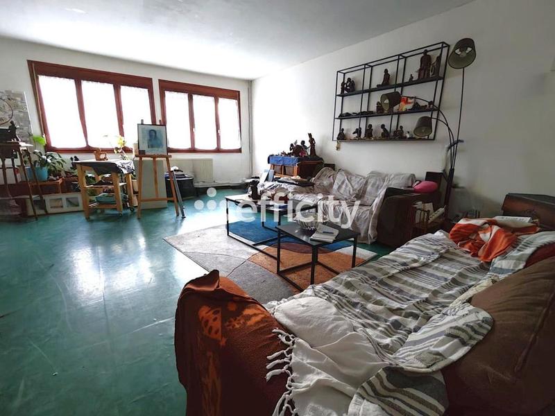 Maison - 170 m² - 6 pièces