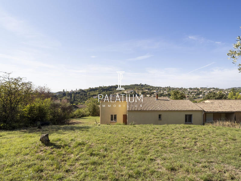 Maison - 97 m² - 4 pièces