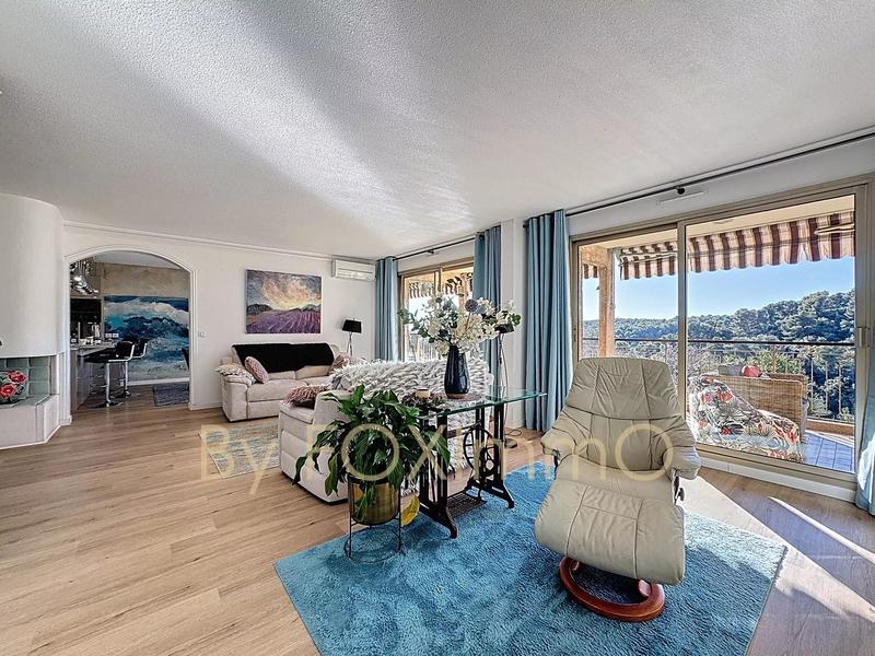 Appartement - 131 m² - 5 pièces