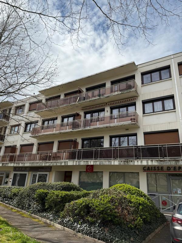 Appartement - 91 m² - 3 pièces