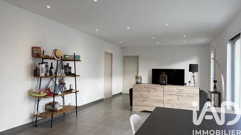 Maison - 93 m² - 4 pièces