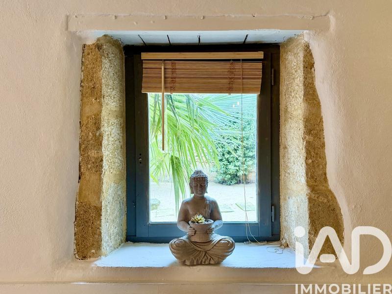 Maison - 411 m² - 12 pièces