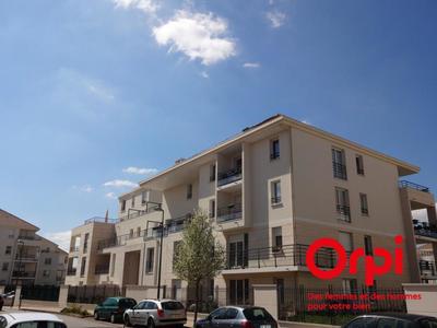 Appartement - 100 m² - 5 pièces