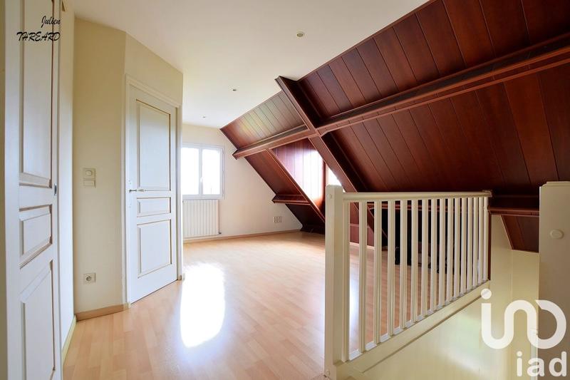 Maison - 224 m² - 6 pièces