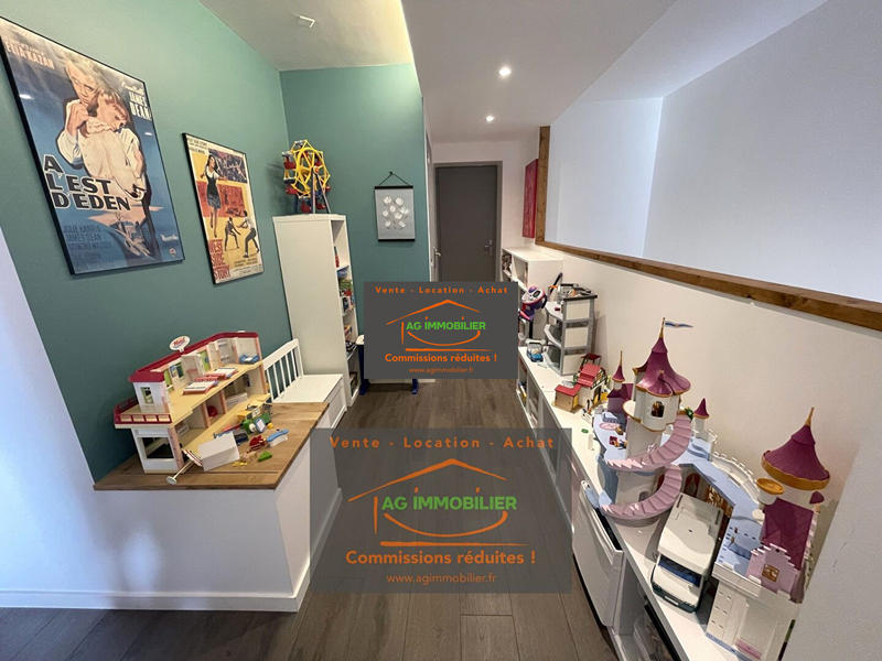 Maison - 175 m² - 7 pièces