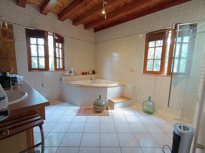 Maison - 191 m² - 7 pièces