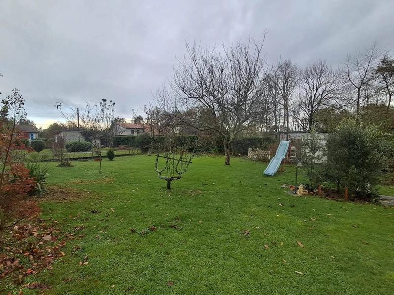 Maison - 158 m² - 6 pièces