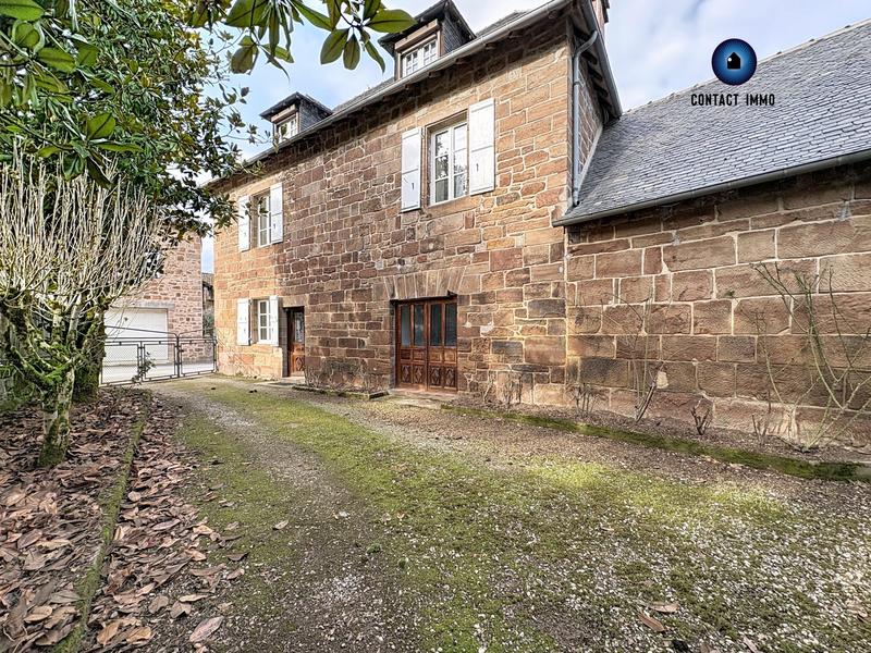 Maison ancienne - 138 m² - 8 pièces