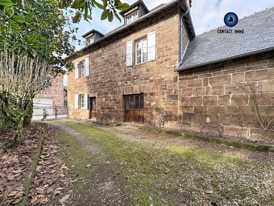 Maison ancienne - 138 m² - 8 pièces