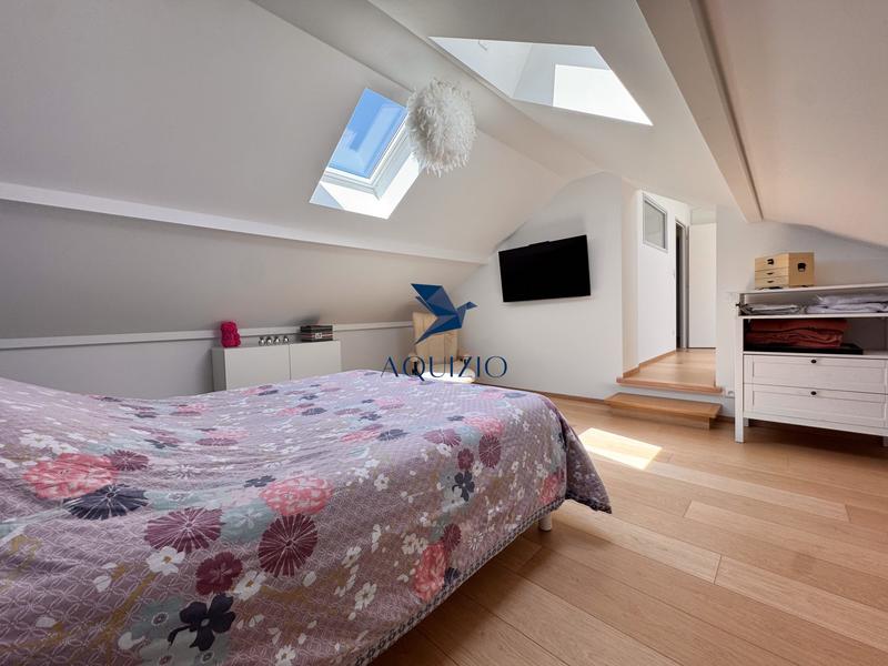 Maison - 179 m² - 6 pièces