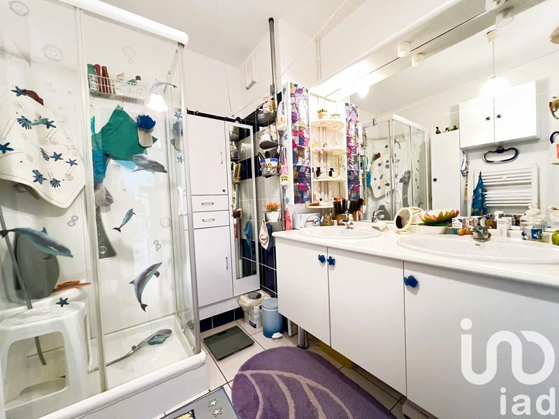 Appartement - 64 m² - 3 pièces