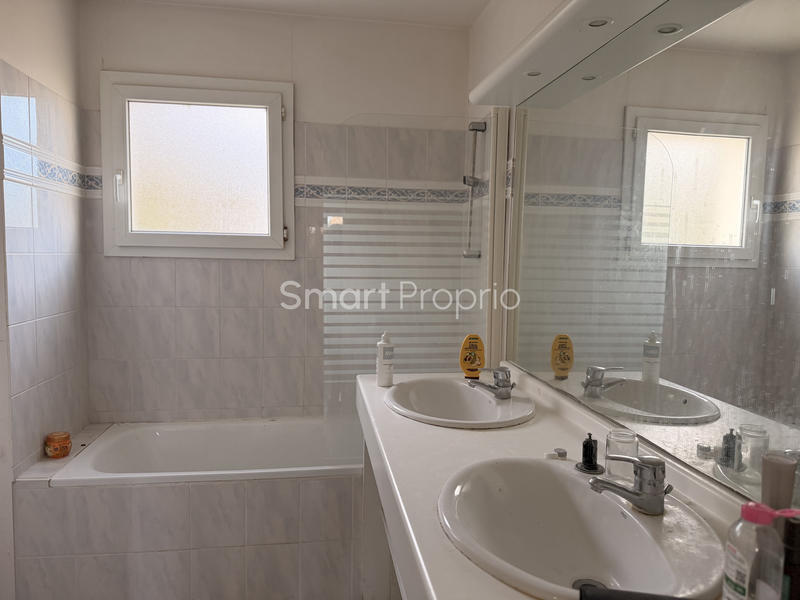 Maison - 80 m² - 4 pièces