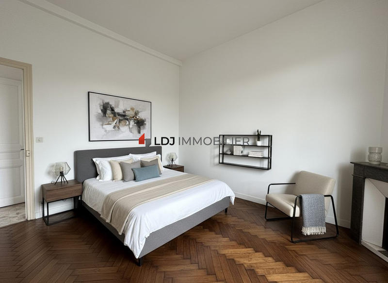 Appartement - 81 m² - 4 pièces