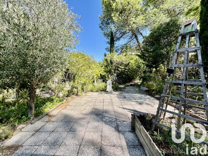 Maison - 217 m² - 4 pièces