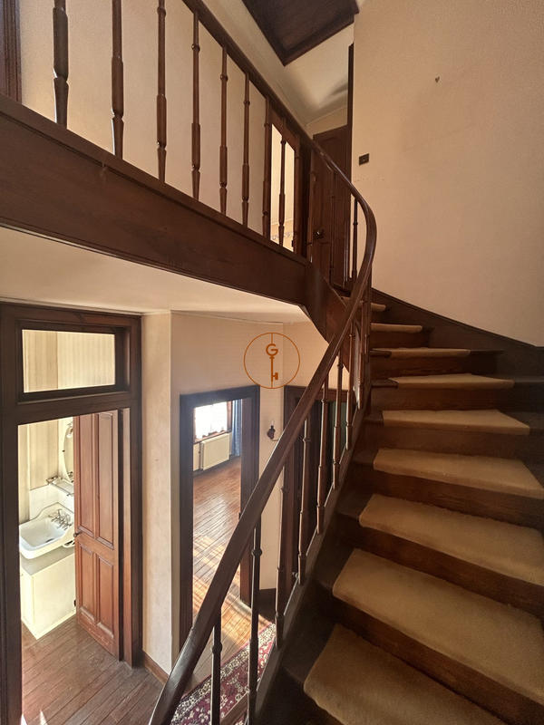 Maison ancienne - 136 m² - 7 pièces