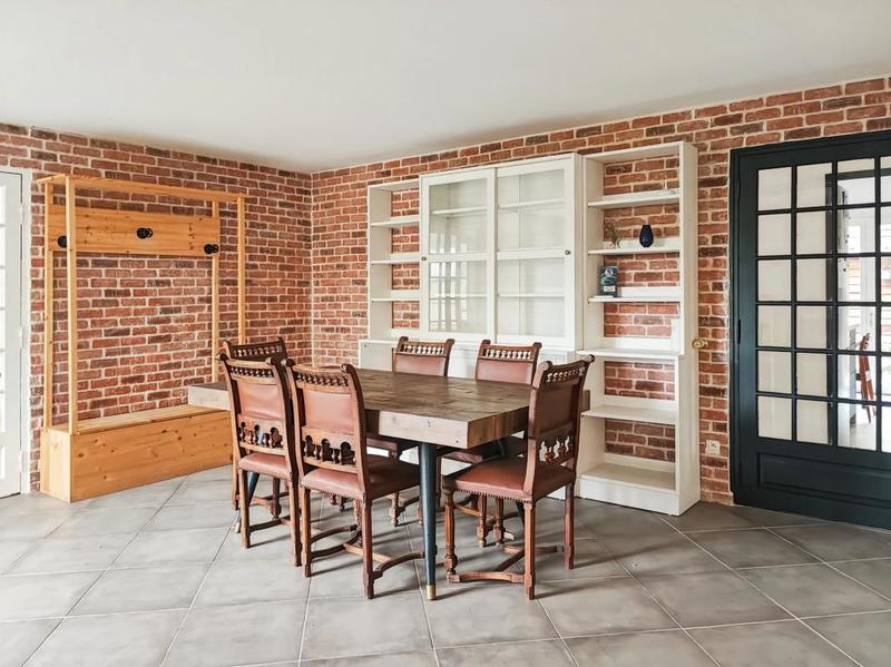 Maison - 140 m² - 5 pièces