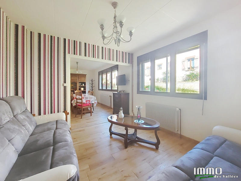 Maison - 82 m² - 5 pièces