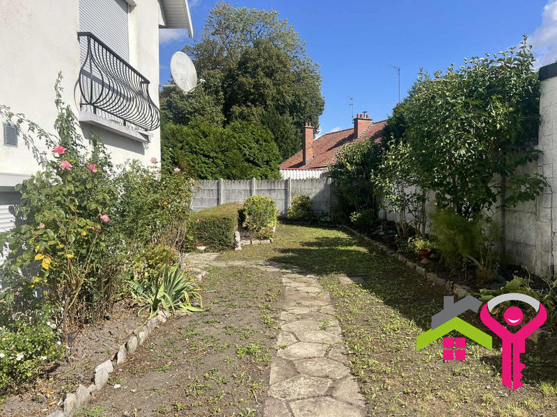 Maison - 125 m² - 5 pièces