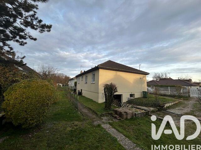 Maison de ville - 82 m² - 5 pièces