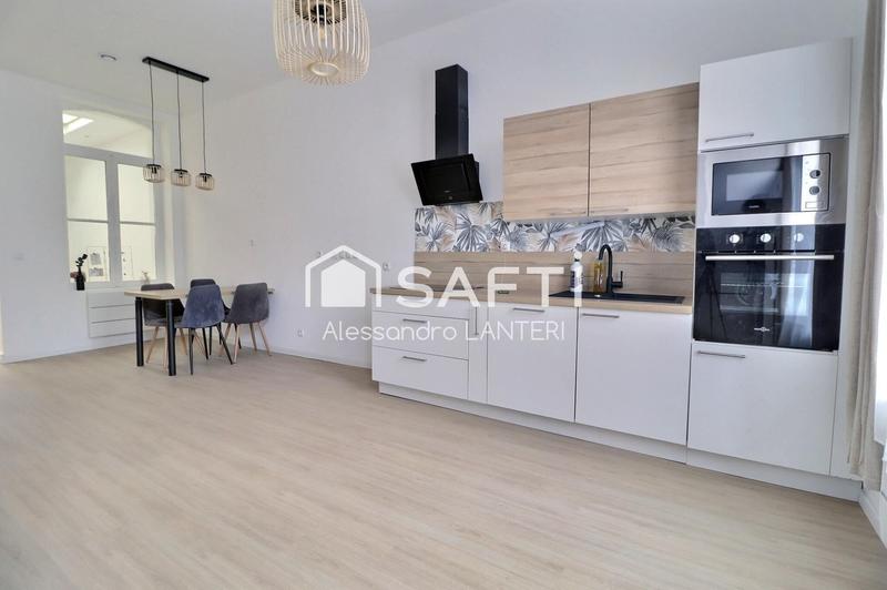 Maison - 111 m² - 4 pièces