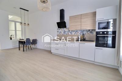 Maison - 111 m² - 4 pièces