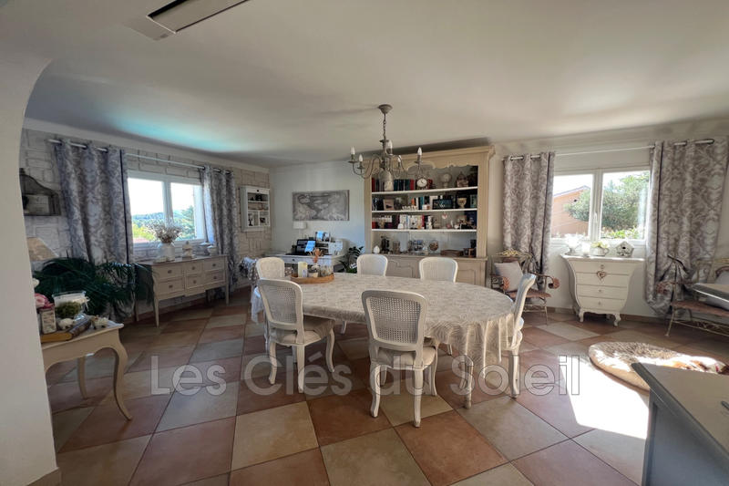 Maison - 132 m² - 4 pièces