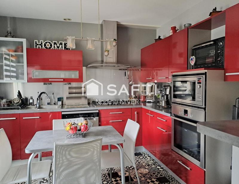 Maison - 101 m² - 4 pièces