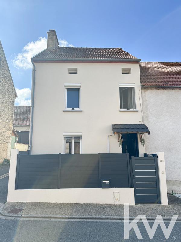 Maison jumelée - 86 m² - 4 pièces