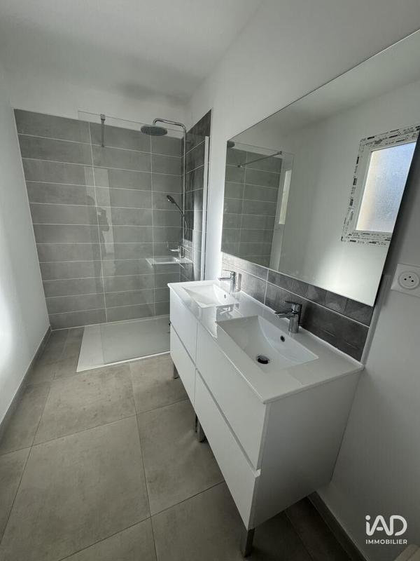 Maison - 102 m² - 5 pièces