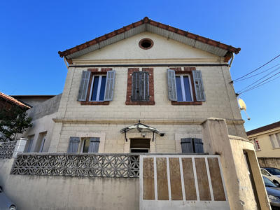 Maison - 128 m² - 5 pièces