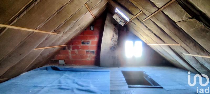 Maison - 90 m² - 5 pièces