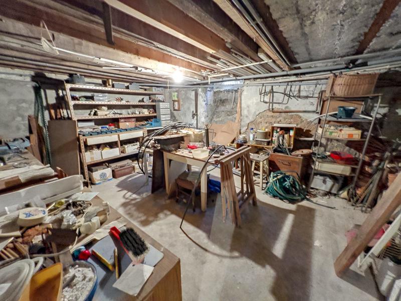 Maison ancienne - 210 m² - 7 pièces