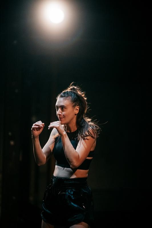 Saison Culturelle &gt; Théâtre &quot;L'odeur de la guerre&quot;