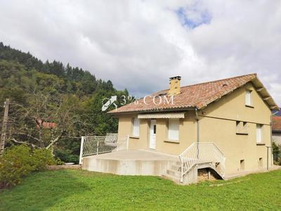 Villa - 198 m² - 9 pièces