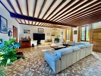 Maison ancienne - 177 m² - 5 pièces